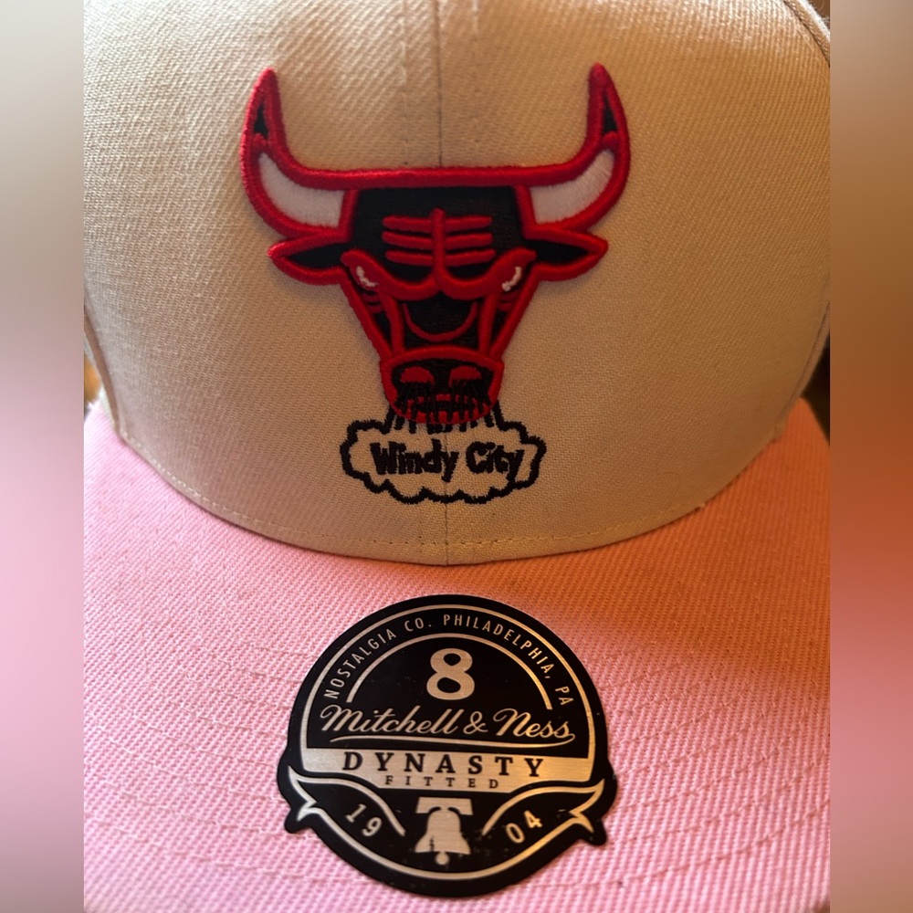 Pink Chicago Bulls Hat